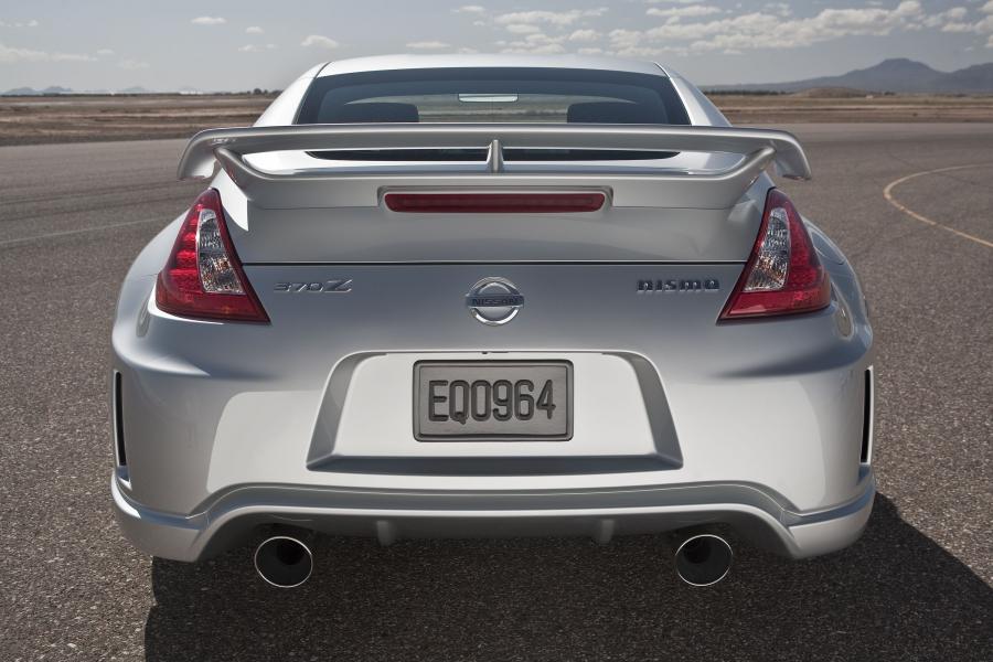  Nissan 370Z by Nismo 2009 года  (фото 36 из 50)